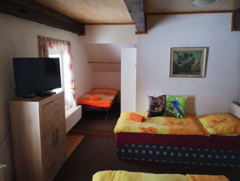 čtyřlůžkový pokoj